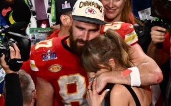 (Video)Taylor Swift and Travis Kelce Obsessing Over Each Other at Chiefs VS Raiders game for 6 Minutes…