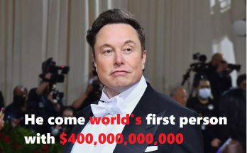 Elon Musk's golden rule for investments resurfaces as he becomes world's first person with $400,000,000,000