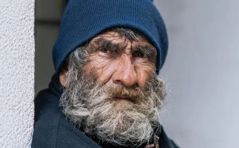 I Gave Shelter to a Homeless Man I Saw near the Dumpster – I Was Speechless When He Came Out of the Shower